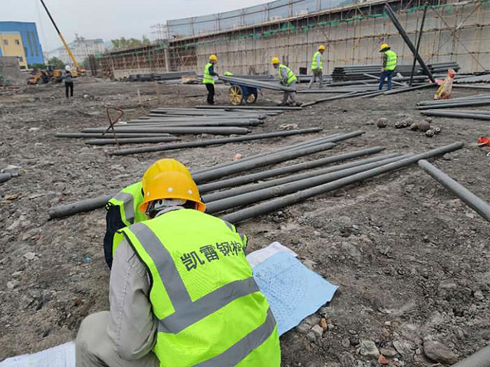 吴江螺栓球网架结构